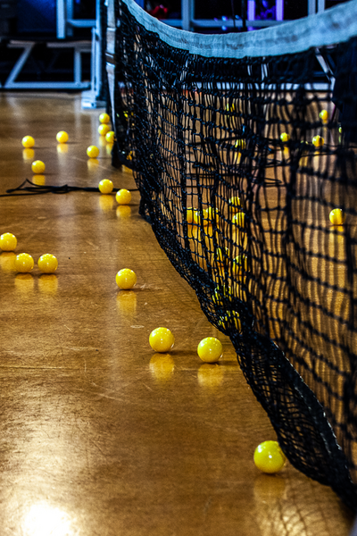 de Tafel van P, een tennismatch met 150 mensen tegelijk